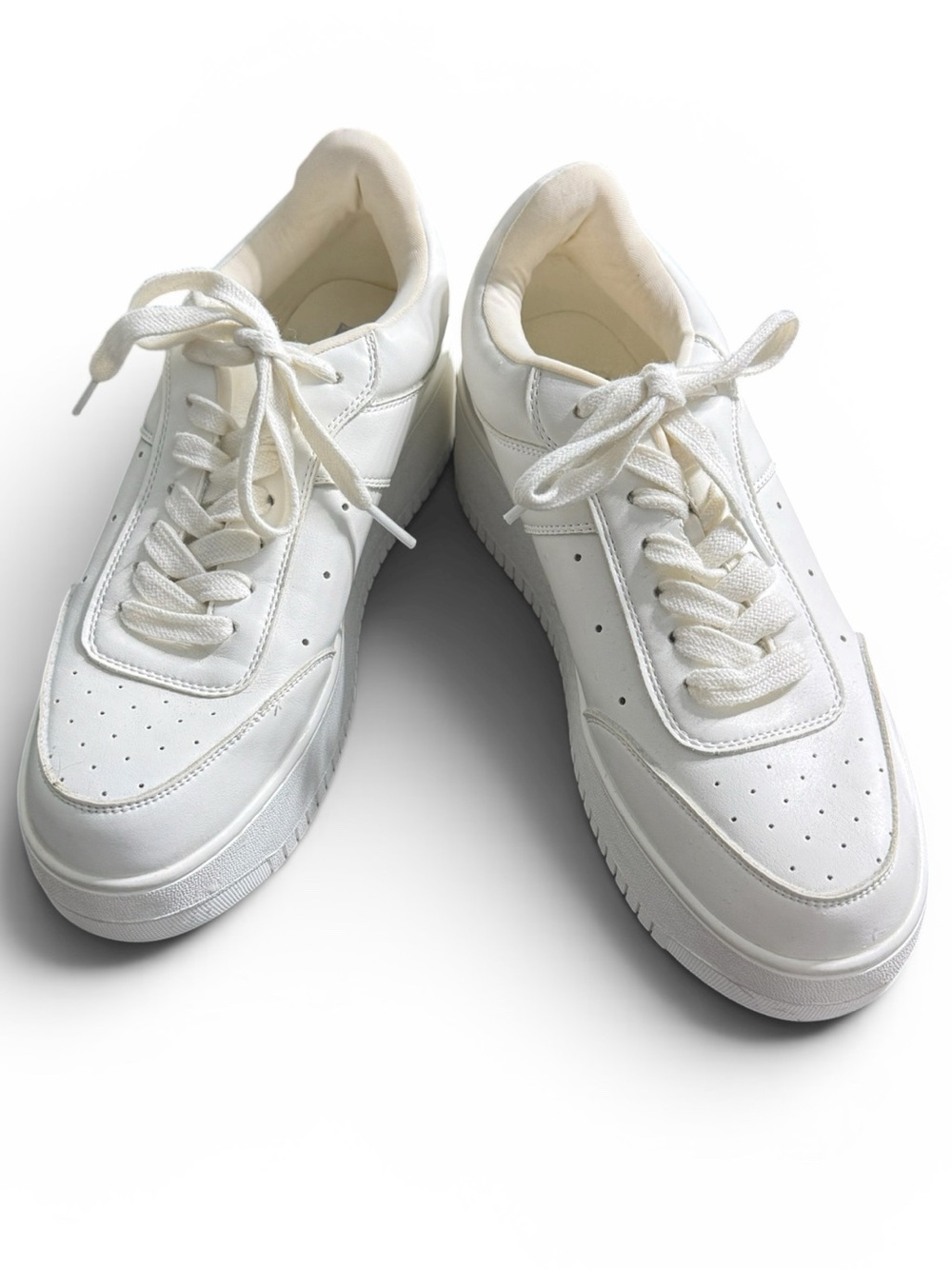 Steve Madden Raffi White Platform Sneakers - Size 9M